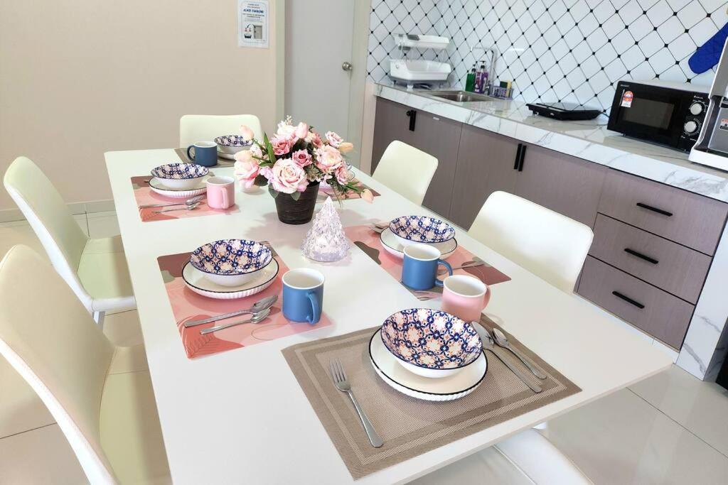 Horizon08 - 8 Mins To Concubine Lane And Old Town Ipoh, 3 Mins Walking To Food Places & Convenient Store By Happy Apartment Ipoh