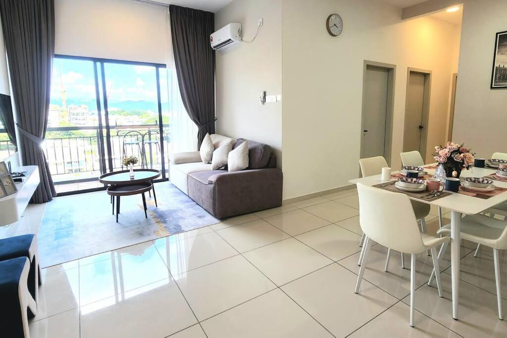 Horizon08 - 8 Mins To Concubine Lane And Old Town Ipoh, 3 Mins Walking To Food Places & Convenient Store By Happy * Ipoh